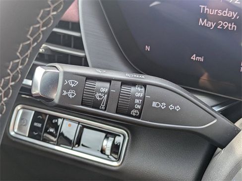 New 2025 Buick Envision Sport Touring image 27