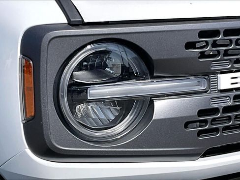Certified 2022 Ford Bronco Badlands AWD/4WD image 23