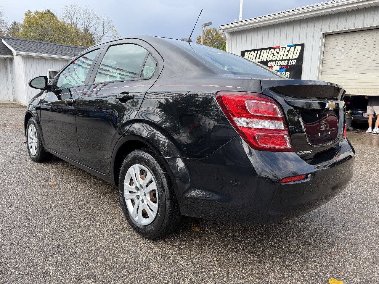 Used 2017 Chevrolet Sonic LS FWD image 7