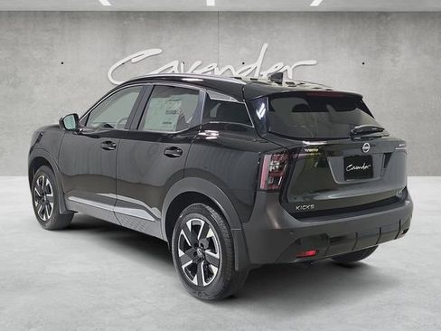New 2026 Nissan Kicks SV image 14