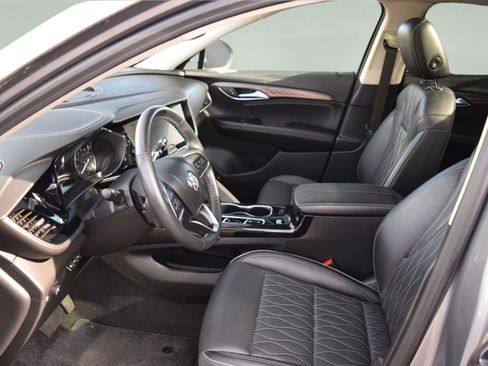 Used 2021 Buick Envision Avenir w/ Technology Package II AWD/4WD image 10
