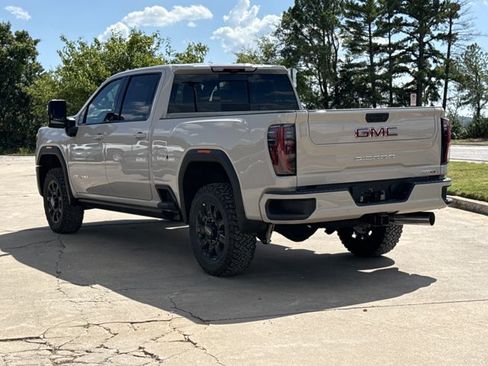 New 2026 GMC Sierra 2500 AT4 w/ AT4 Premium Plus Package AWD/4WD image 6