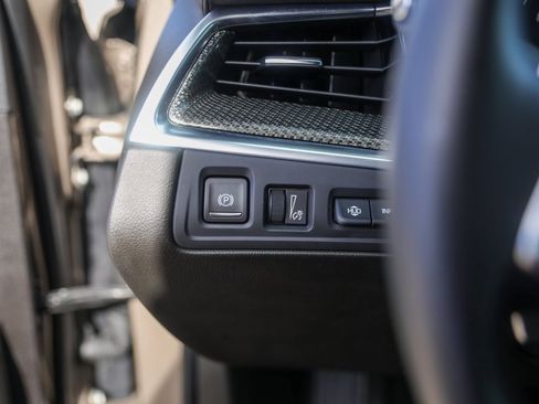 Used 2023 Cadillac XT5 Sportv w/ Technology Package image 15