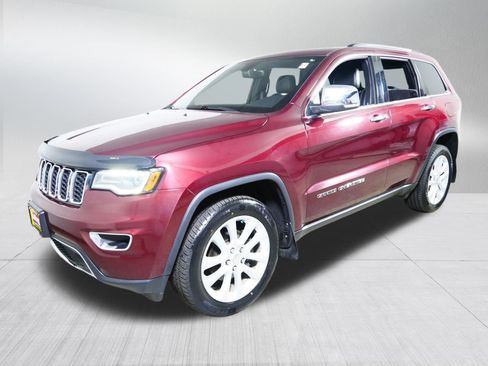 Used 2017 Jeep Grand Cherokee Limited w/ Luxury Group II AWD/4WD image 3