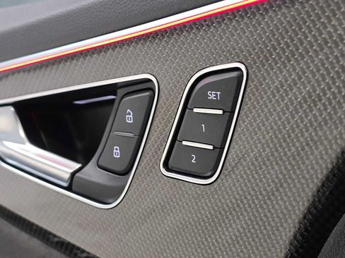 Used 2022 Audi SQ7 Prestige w/ Prestige Package AWD/4WD image 23