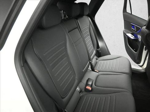 Certified 2026 Mercedes-Benz GLC 300 4MATIC image 23