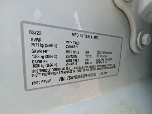 Used 2023 Tesla Model Y Long Range AWD/4WD image 38