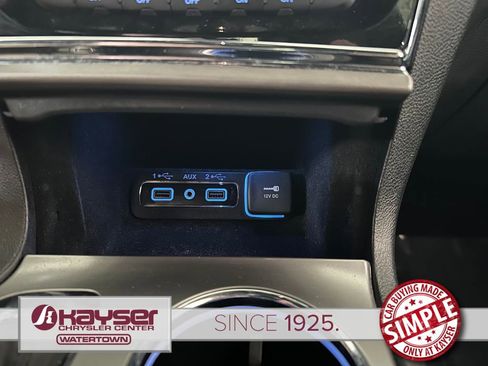 Certified 2022 Jeep Grand Cherokee Limited AWD/4WD image 28