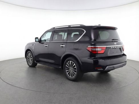 Used 2024 Nissan Armada SL image 6