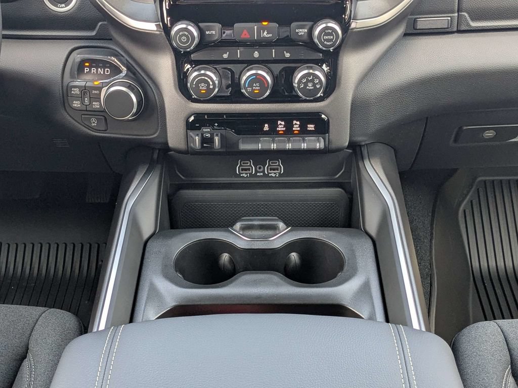 New 2026 RAM 1500 Big Horn AWD/4WD image 19