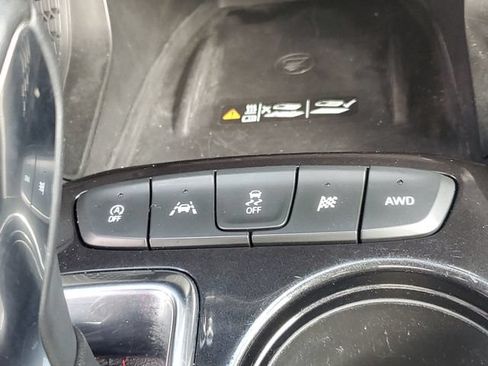 Used 2024 Chevrolet TrailBlazer RS w/ Convenience Package AWD/4WD image 29