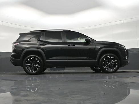 Used 2026 Chevrolet Equinox RS FWD image 33