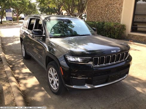 Used 2022 Jeep Grand Cherokee L Limited RWD image 6