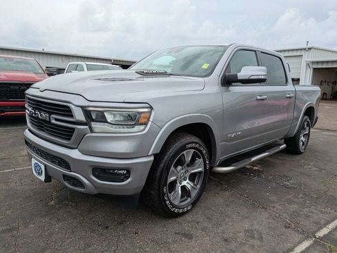 Used 2022 RAM 1500 Laramie AWD/4WD image 8