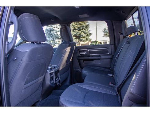 Certified 2025 RAM 2500 Big Horn AWD/4WD image 17