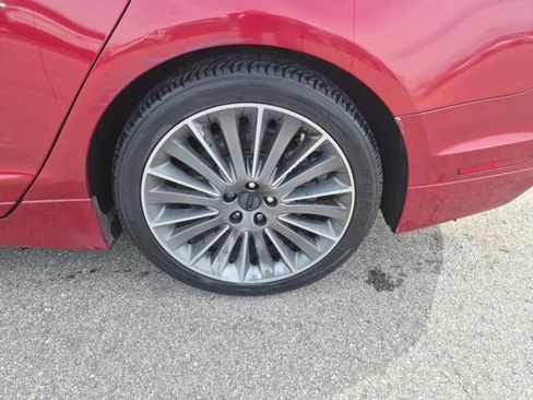 Used 2013 Lincoln MKZ AWD image 11