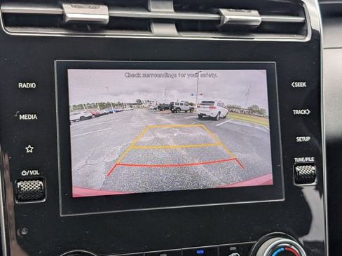 Used 2023 Hyundai Tucson SEL image 18