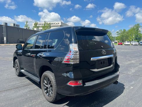 Used 2020 Lexus GX 460 Premium w/ Premium Package AWD/4WD image 3