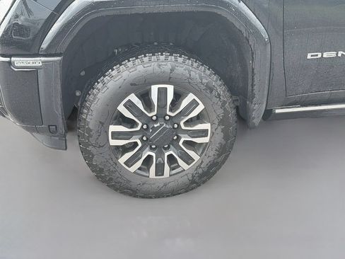 Used 2025 GMC Sierra 2500 Denali Ultimate AWD/4WD image 35