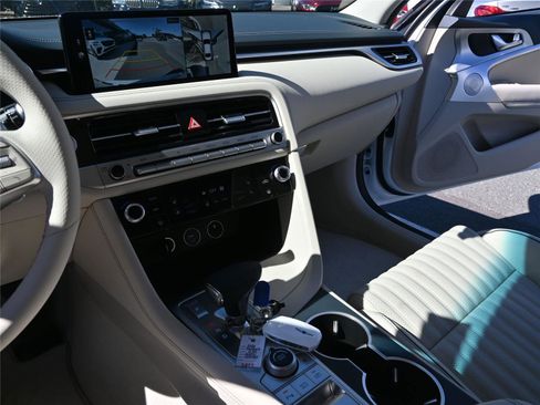 New 2026 Genesis G70 2.5T Prestige image 24