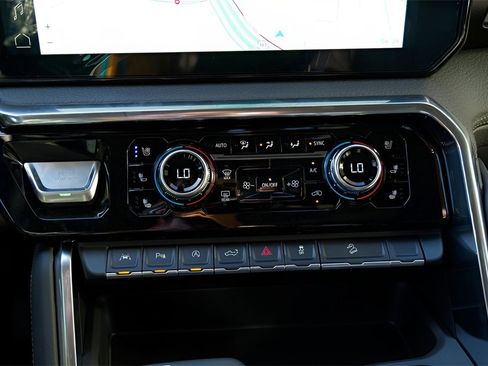 New 2026 GMC Sierra 1500 Denali w/ Denali Reserve Package image 15