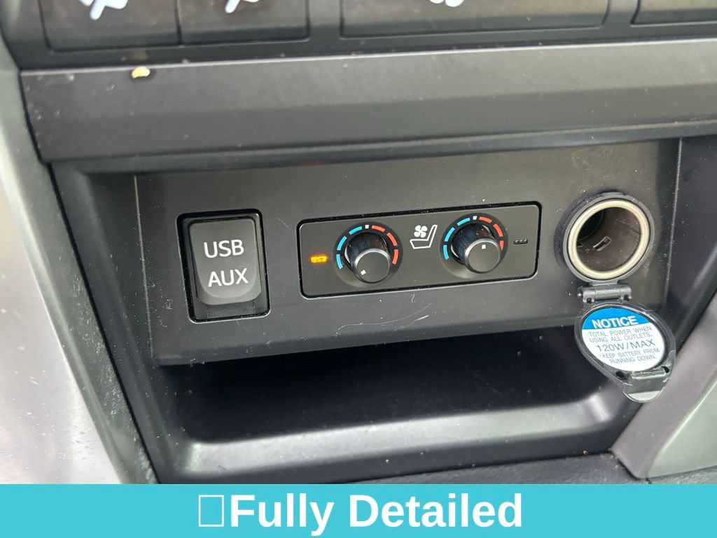 Used 2019 Toyota 4Runner Limited AWD/4WD image 30