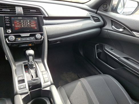 Used 2019 Honda Civic Sport image 16