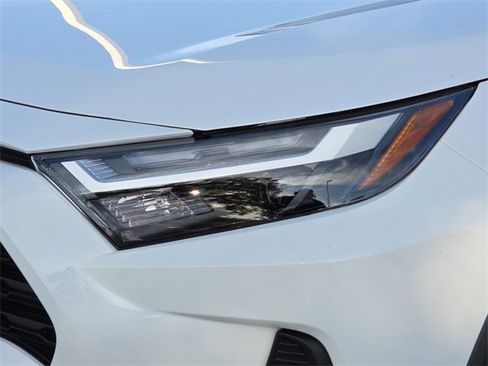 New 2025 Toyota RAV4 LE image 4