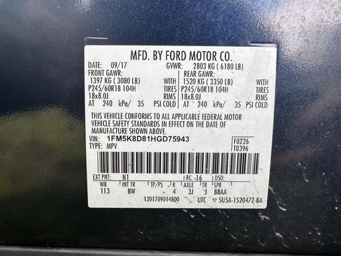 Used 2017 Ford Explorer XLT w/ Equipment Group 202A AWD/4WD image 15
