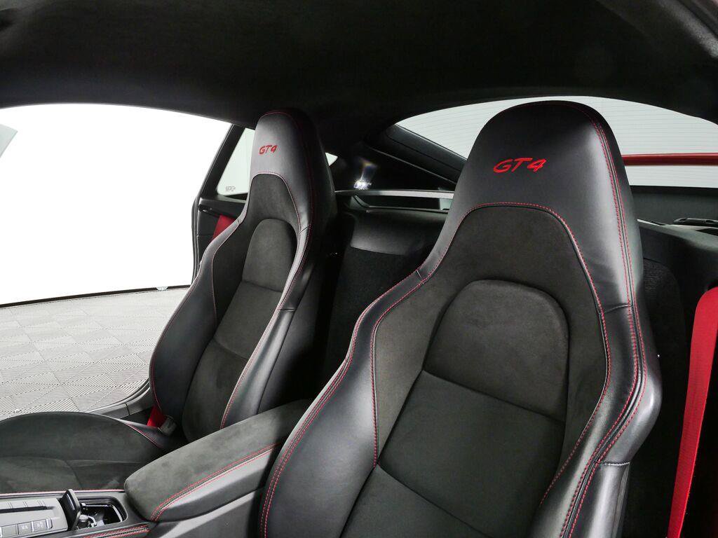 Certified 2021 Porsche 718 Cayman GT4 RWD image 5