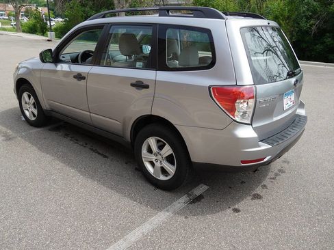 Used 2011 Subaru Forester 2.5X AWD/4WD image 11