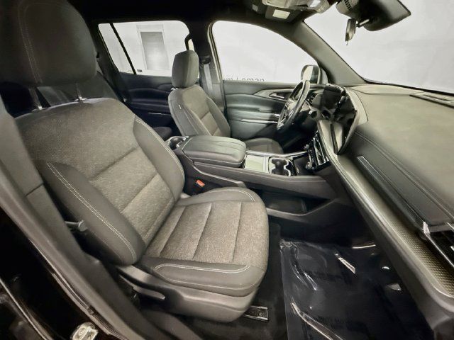 Used 2024 Chevrolet Traverse LT AWD/4WD image 28