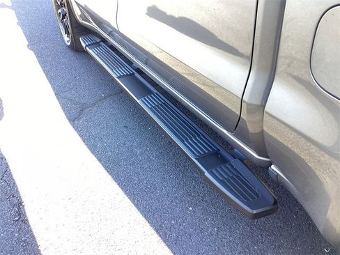 Used 2021 GMC Sierra 1500 Elevation image 19