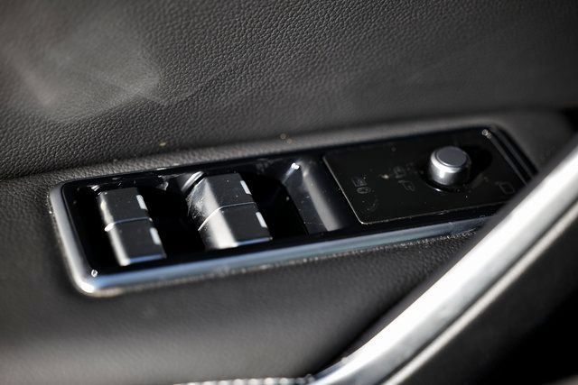 New 2026 Jaguar F-PACE R-Dynamic S AWD/4WD image 16