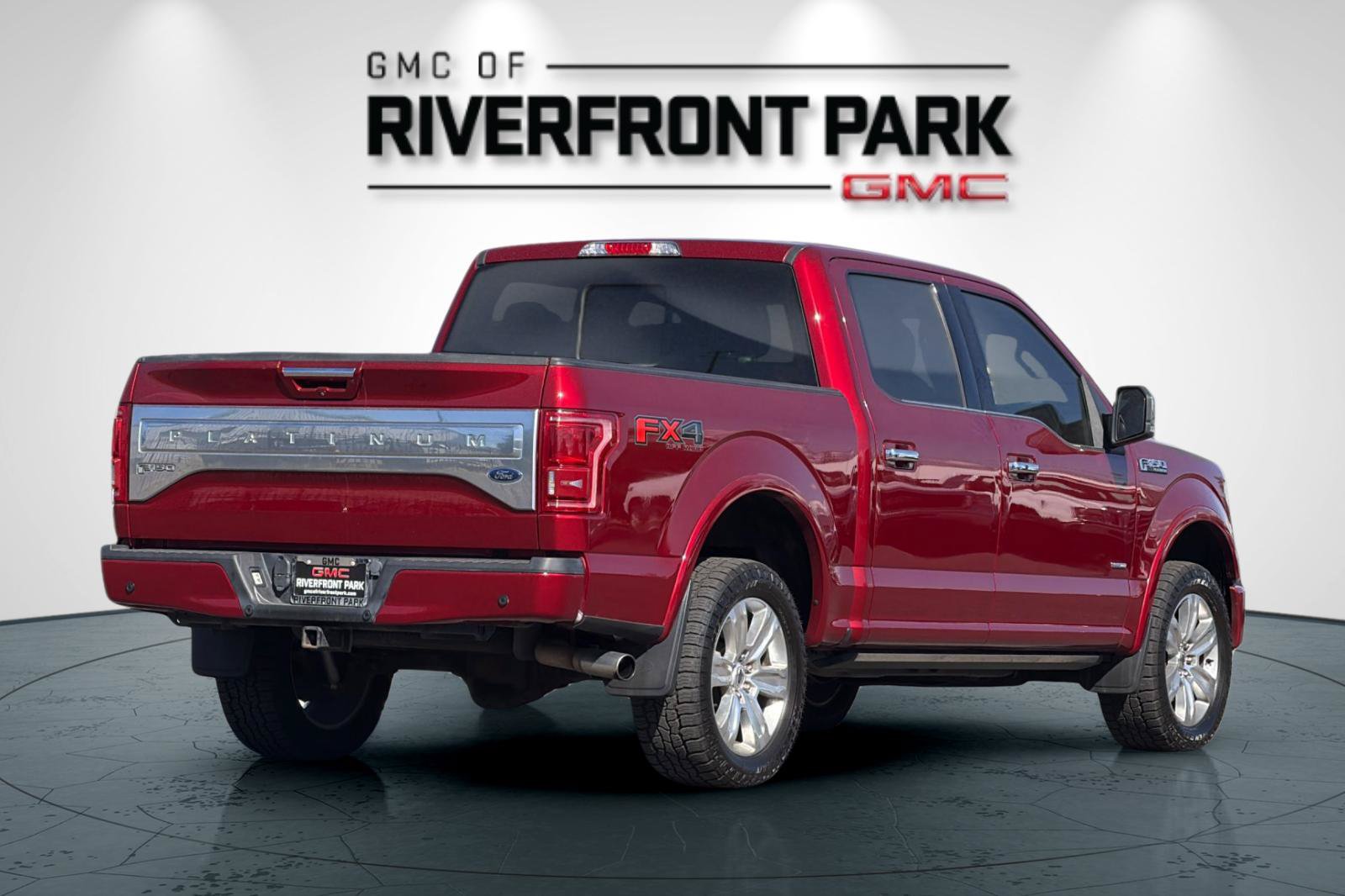 Used 2015 Ford F150 Platinum w/ Max Trailer Tow Package AWD/4WD image 3