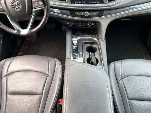 Used 2023 Buick Enclave Essence w/ Experience Buick Package AWD/4WD image 4