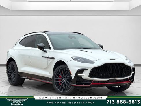 New 2026 Aston Martin DBX S image 1