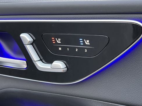 New 2026 Mercedes-Benz GLC 300 4MATIC image 33