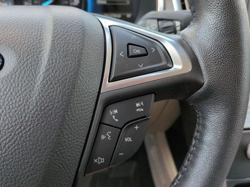Used 2021 Ford Edge Titanium FWD image 24