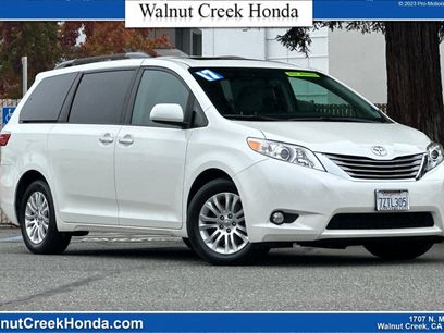Used 2017 Toyota Sienna XLE