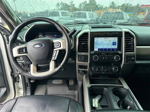 Used 2021 Ford F250 Lariat w/ Lariat Ultimate Package image 19