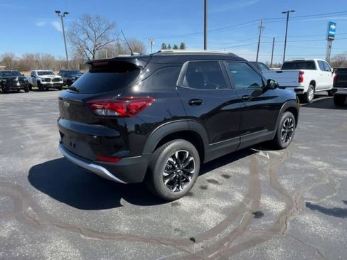 Certified 2023 Chevrolet TrailBlazer LT w/ Convenience Package AWD/4WD image 8
