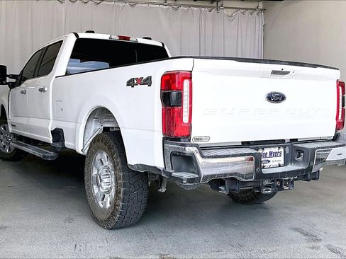 Used 2024 Ford F350 Lariat w/ Chrome Package image 5