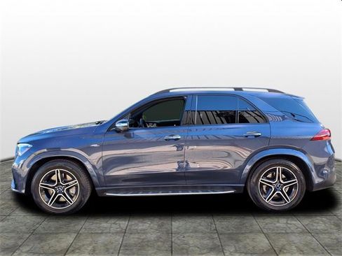 Used 2024 Mercedes-Benz GLE 53 AMG 4MATIC image 2