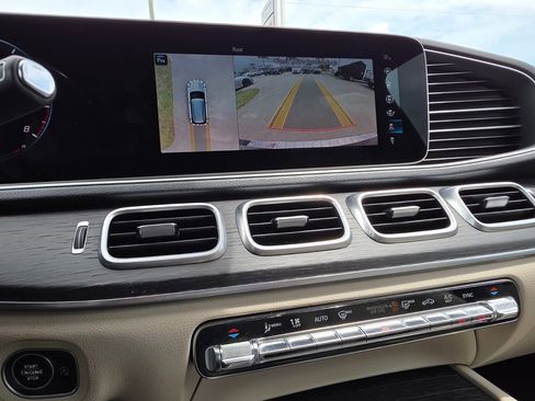 Used 2021 Mercedes-Benz GLE 350 image 31