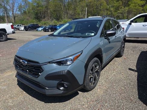 Used 2024 Subaru Crosstrek 2.0i Premium AWD/4WD image 9