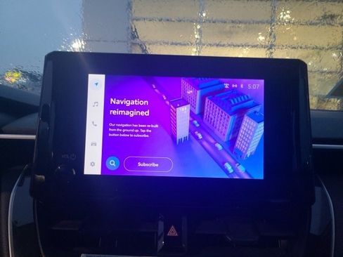 Used 2024 Toyota Corolla LE image 28