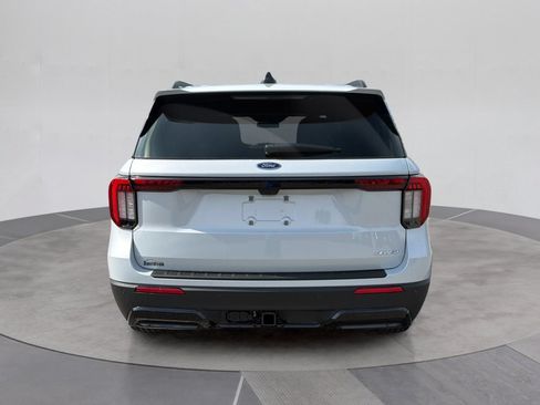 New 2026 Ford Explorer ST-Line AWD/4WD image 5