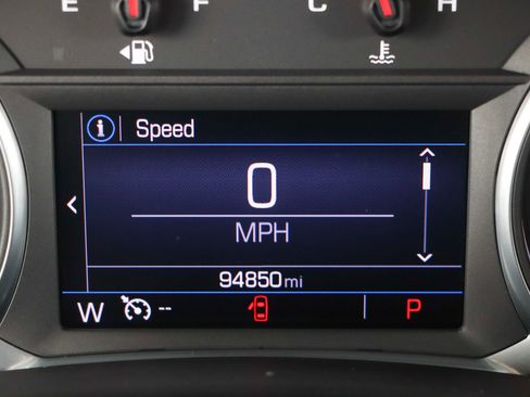 Used 2019 GMC Terrain SLE w/ Driver Convenience Package image 16