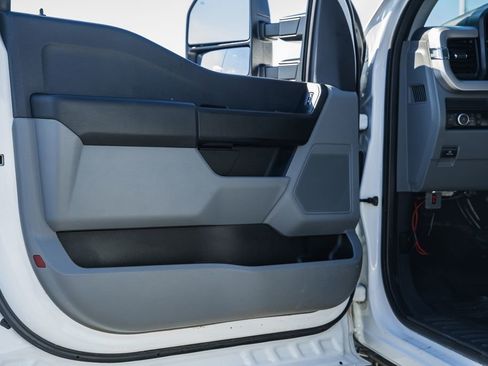 Used 2023 Ford F350 XL w/ Snow Plow Prep Package image 38